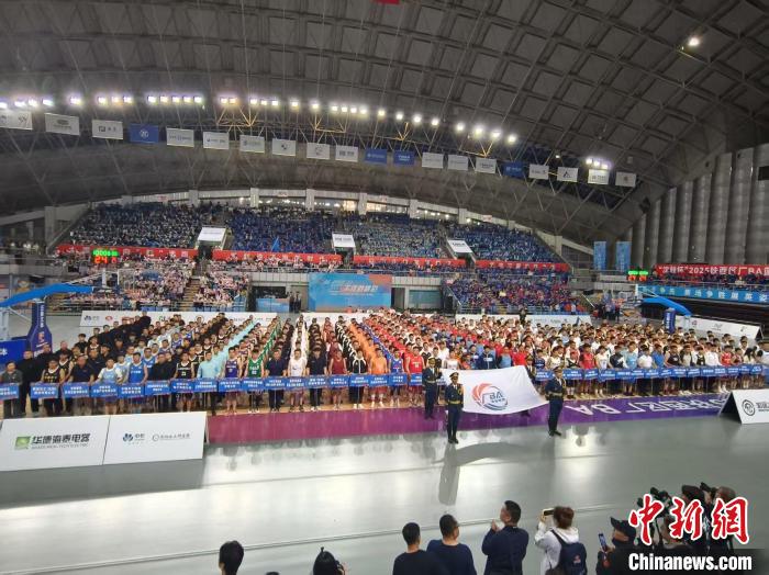 沈阳再度上演厂BA篮球赛,来做大国工匠化身篮球