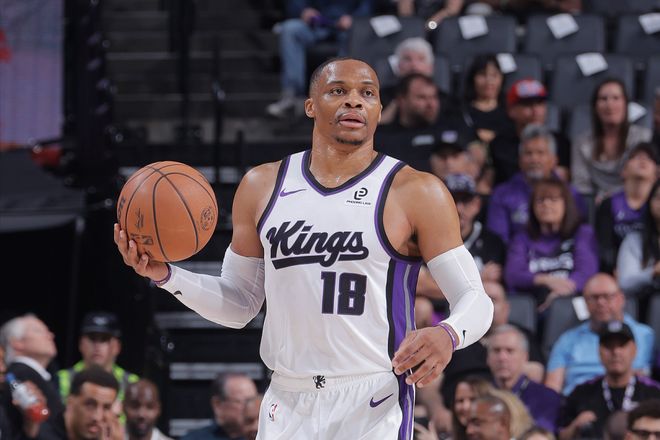 37岁威少狂轰三双创6大纪录，国王力克公牛