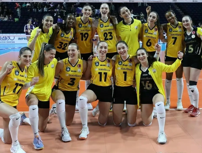 土耳其女排杯半决赛两强会师 朱婷伤退科内利亚