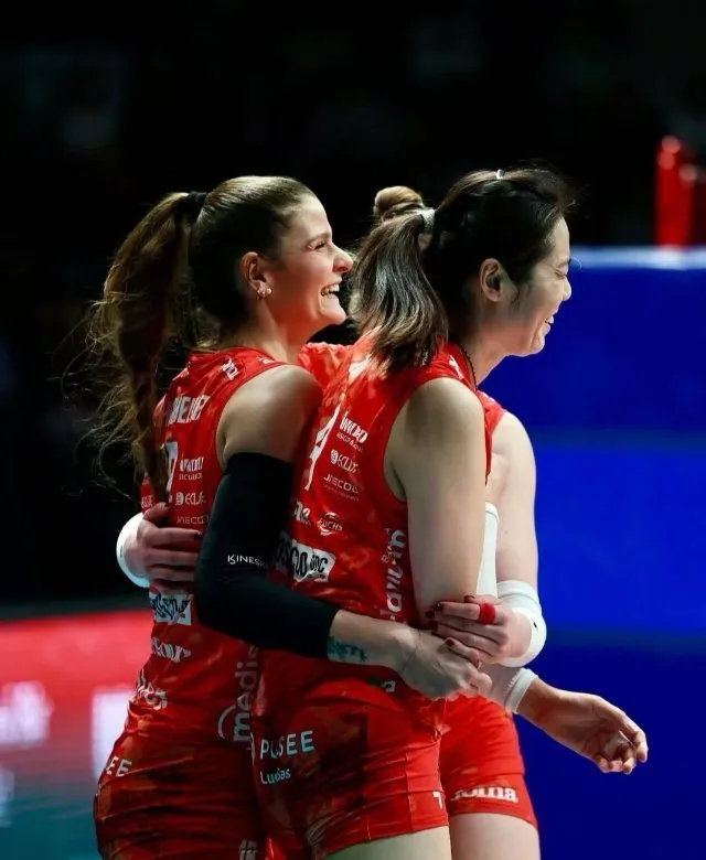 土耳其女排杯半决赛两强会师 朱婷伤退科内利亚