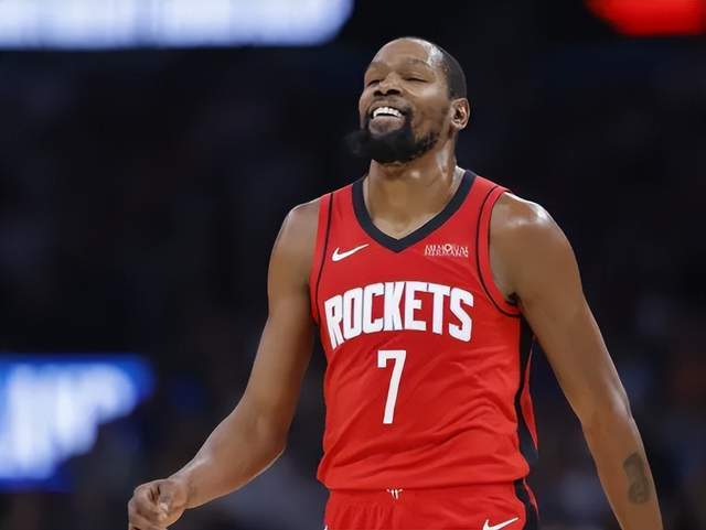 火箭大胜老鹰冲击西部第四 东契奇领跑核心调整