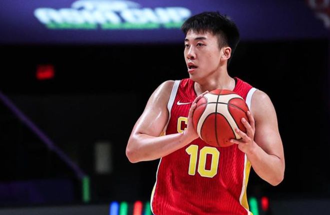 中国男篮短训营启动 培养后备力量备战国际赛事